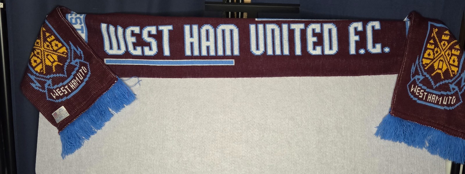 Authentic Ham United FC Scarf Est. 1895 West Hamuto Burgundy/Blue 100% Acrylic