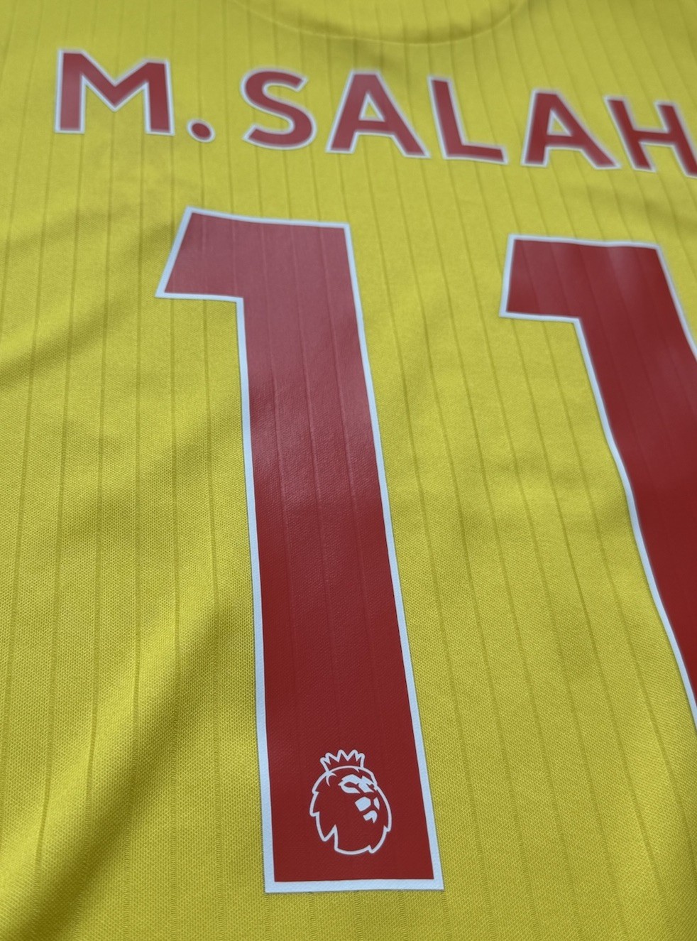 2021/22 Liverpool Third Jersey #11 Mohamed Salah Medium Nike Soccer Football Kit