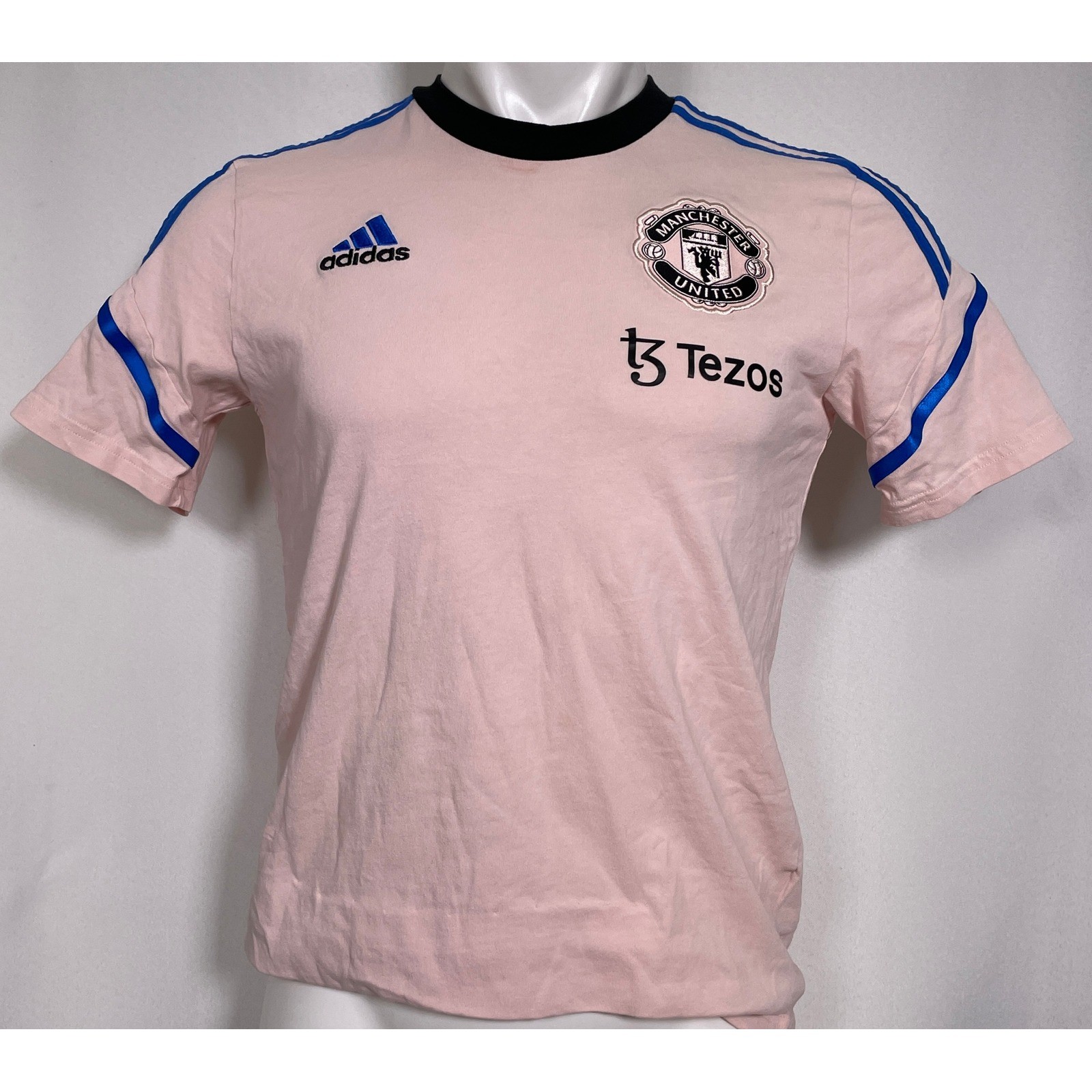 Manchester United FC Adidas 2022-23 Pink Training Jersey Men’s SMALL