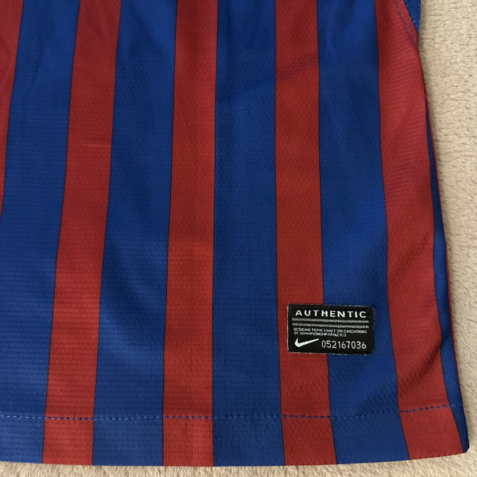 Nike FC Barcelona Iniesta Fifa World Champions 2011 Men’s Home Jersey Large
