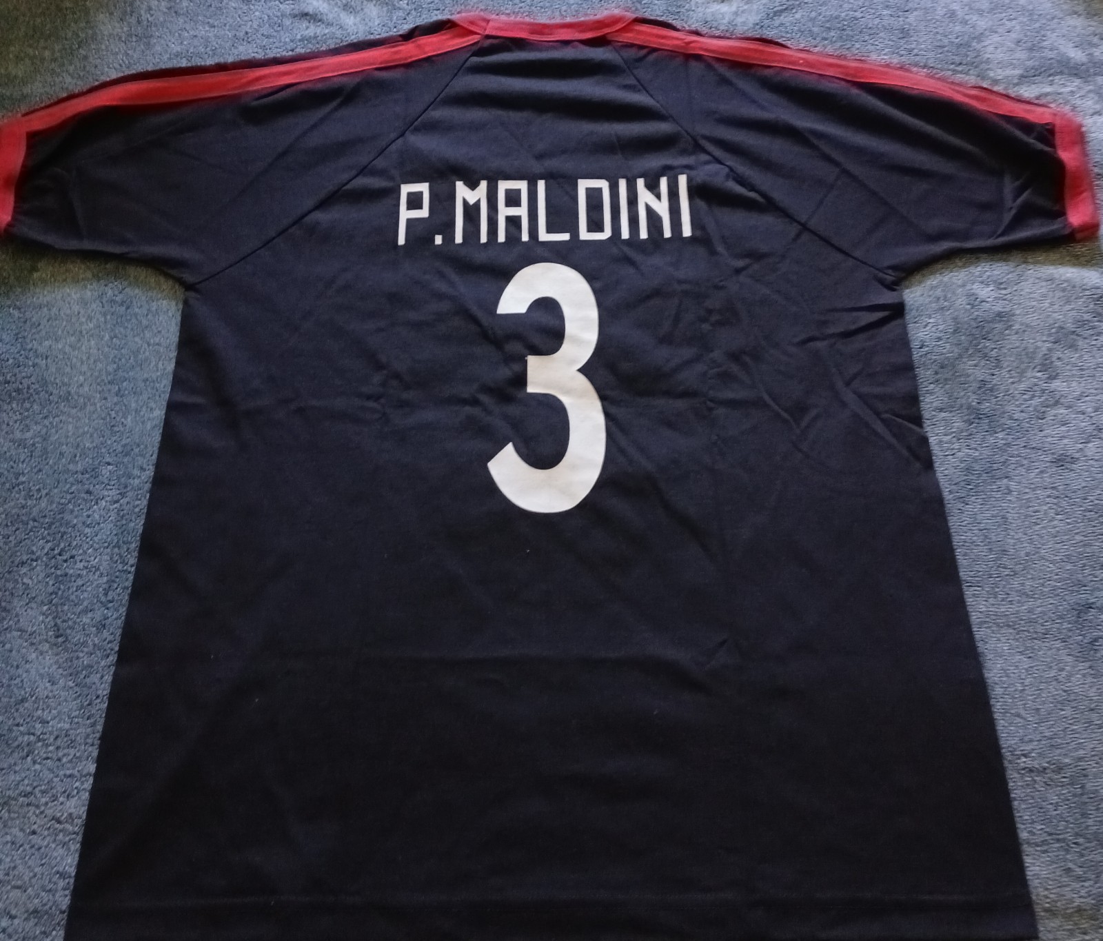 Sport Humor AC Milan Paolo Maldini Soccer Shirt Black/Red Size XL