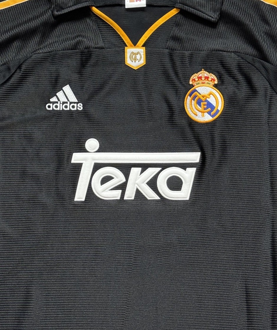 1999/00 Real Madrid Away Jersey #3 Roberto Carlos XL adidas reissue kit