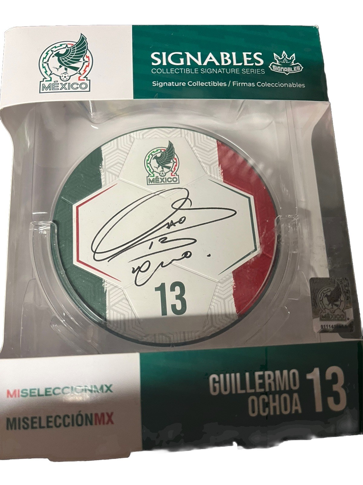 Mexico Guillermo Ochoa Collectible Signables