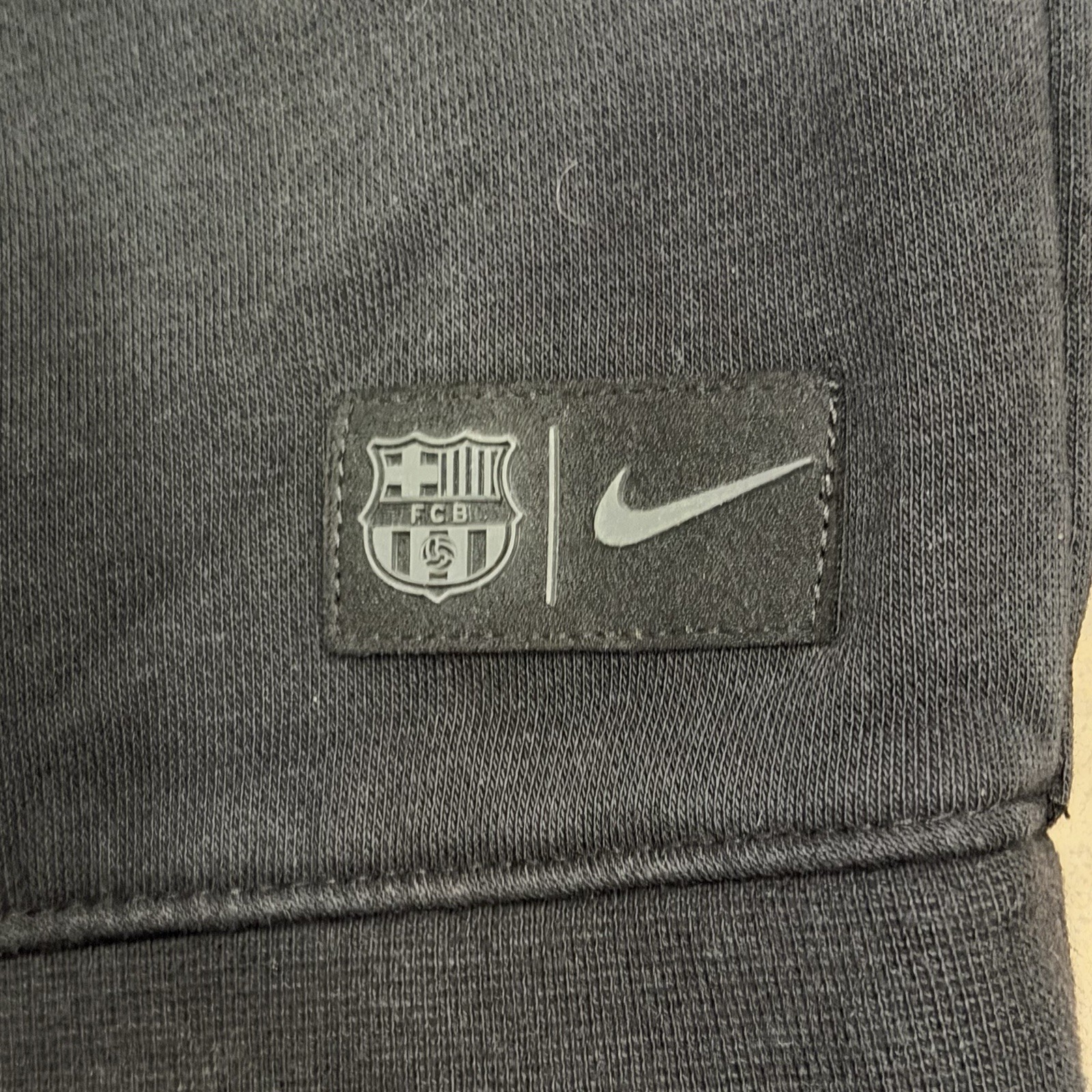 Nike FC Barcelona FCB Barça Pullover Hoodie Sweatshirt Men’s Small Black