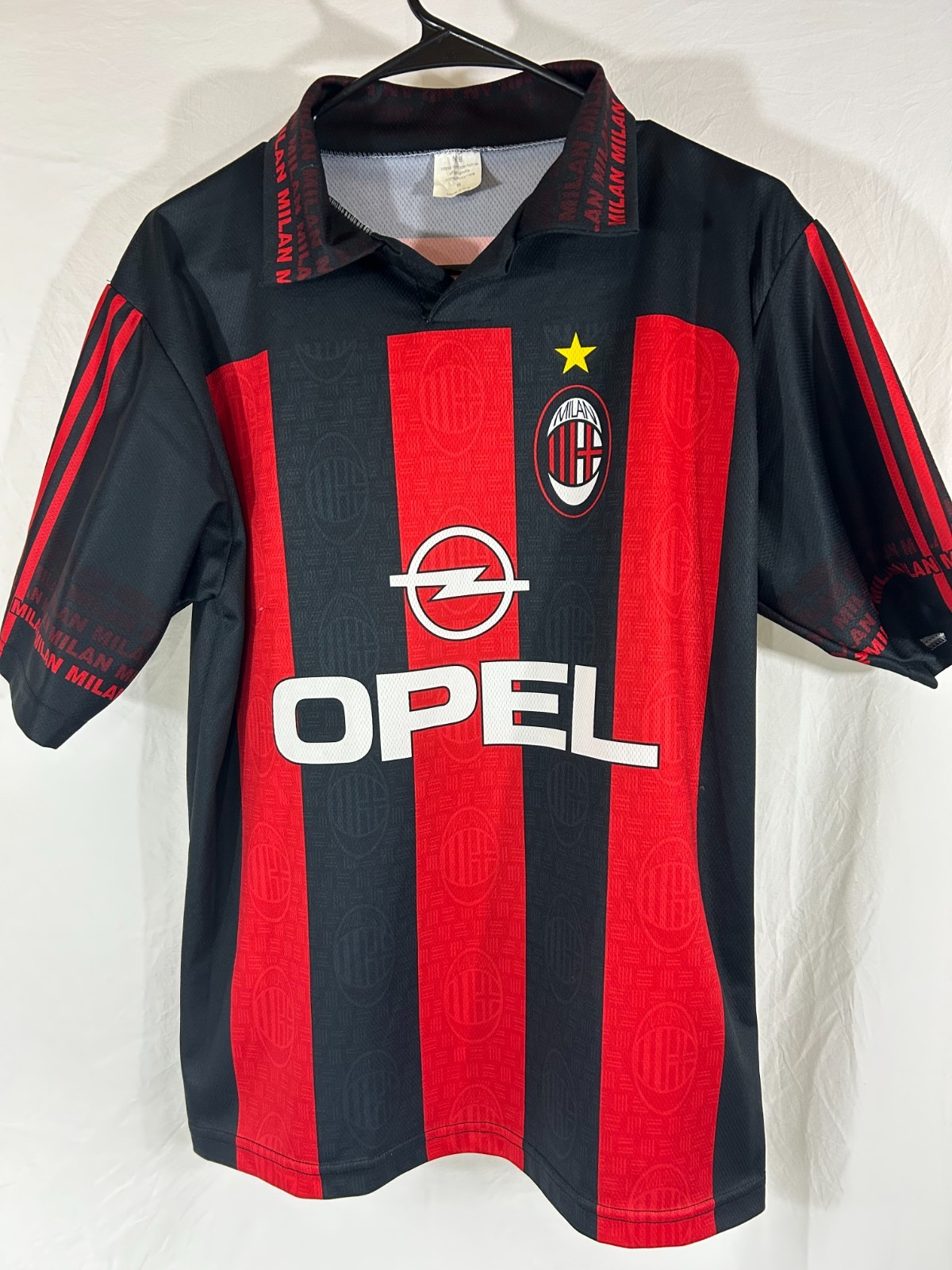 AC Milan Opel Shevchenko #7 Men’s Small Red Black Vintage Football Jersey Italy