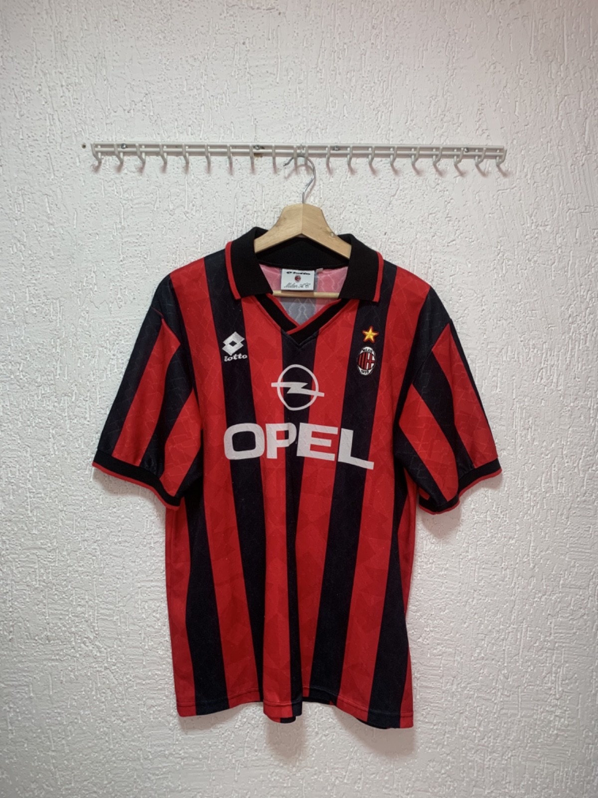 AC Milan 1997 Lotto Home Soccer Jersey Men’s Sz L