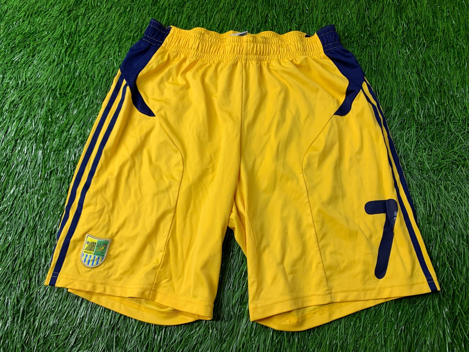 METALIST KHARKIV # 7 2011/2012 MATCH WORN YES FOOTBALL SHORTS HOME ADIDAS SIZE L