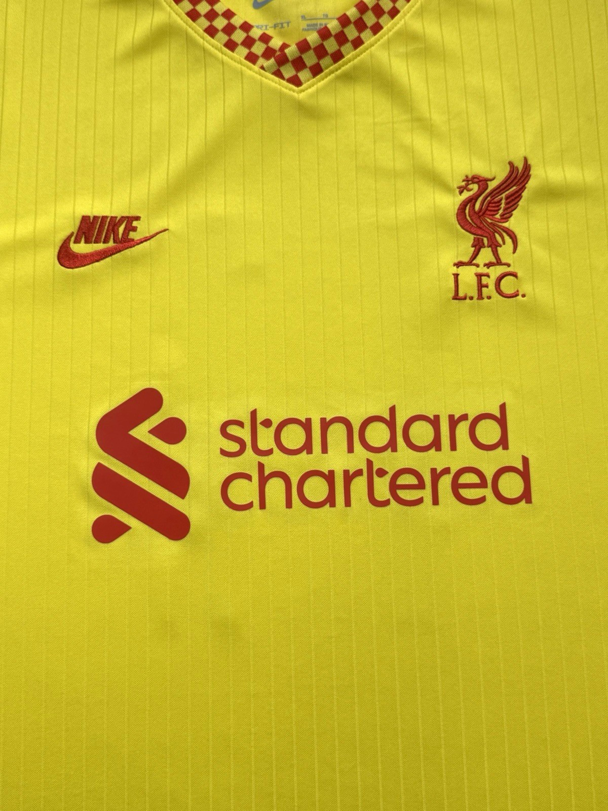 2021/22 Liverpool Third Jersey #11 Mohamed Salah Medium Nike Soccer Football Kit