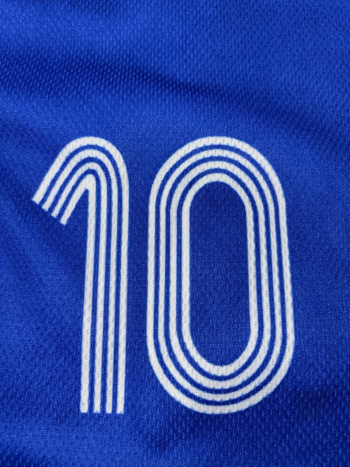 zidane soccer jersey Size Small Hole In Armpit #10