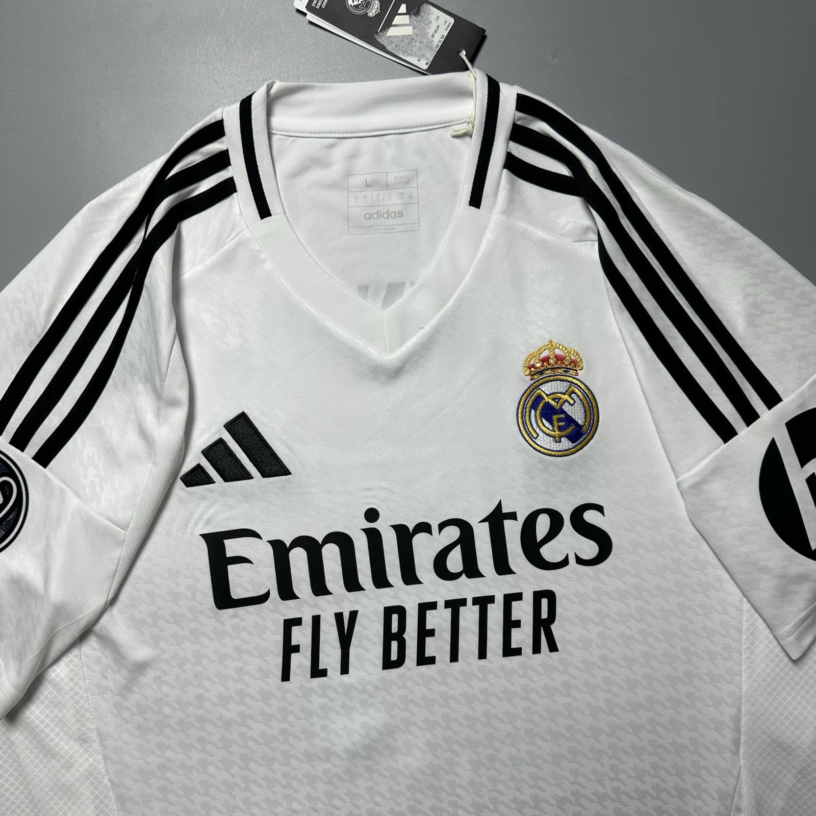 REAL MADRID ADIDAS 2024/2025 FOOTBALL HOME JERSEY #5 BELLINGHAM SIZE “L” IU5011