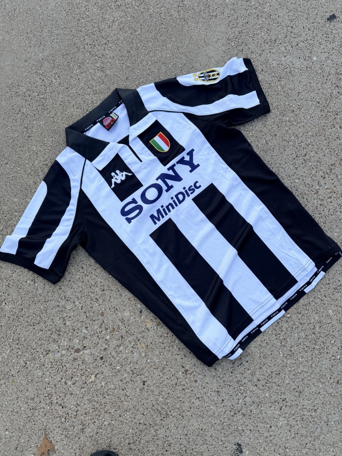 Zinedine Zidane Juventus Men’s Retro Vintage Home Kappa Soccer Jersey L