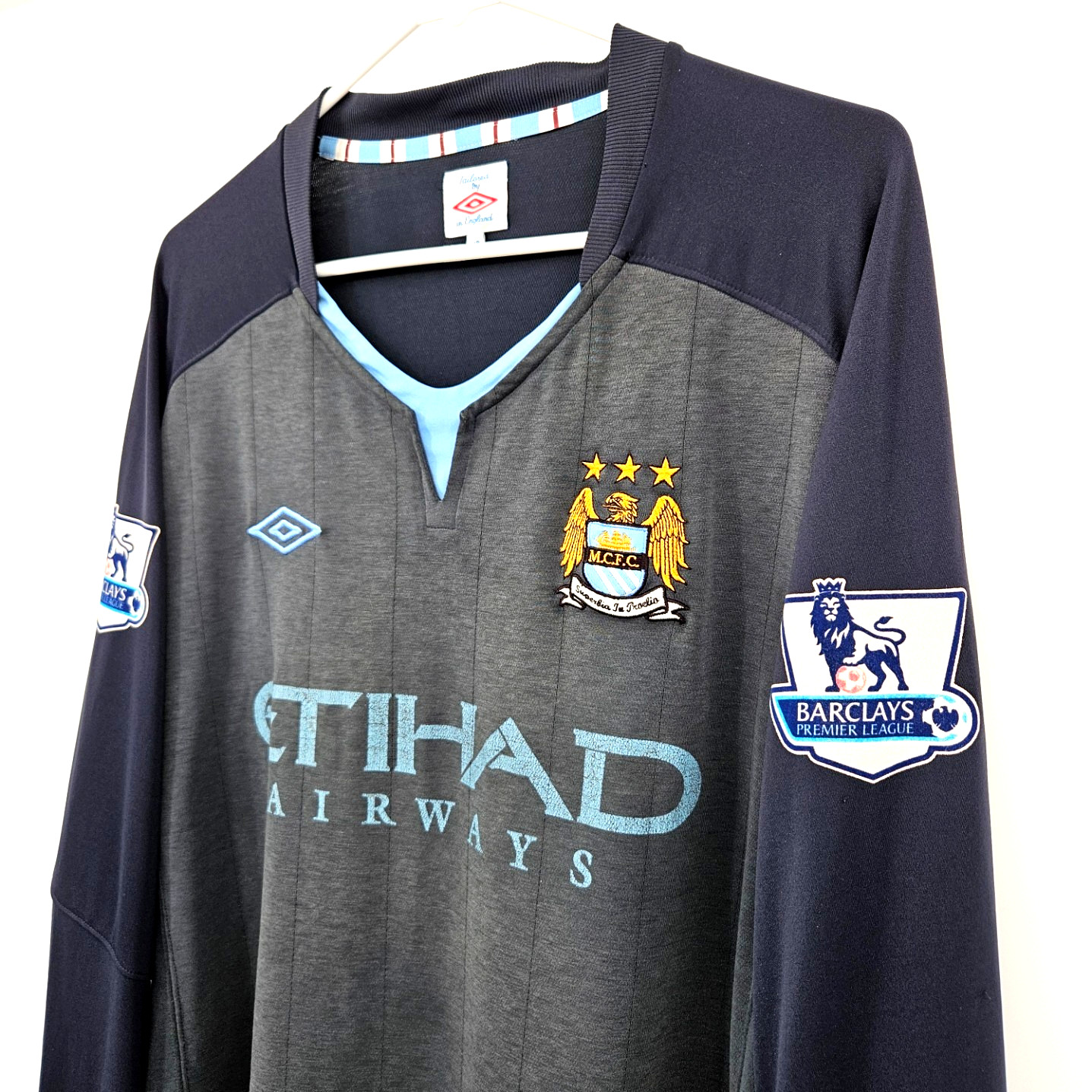 UMBRO Manchester City 2010 2011 Away Long Sleeve Soccer Jersey Shirt Men’s 48