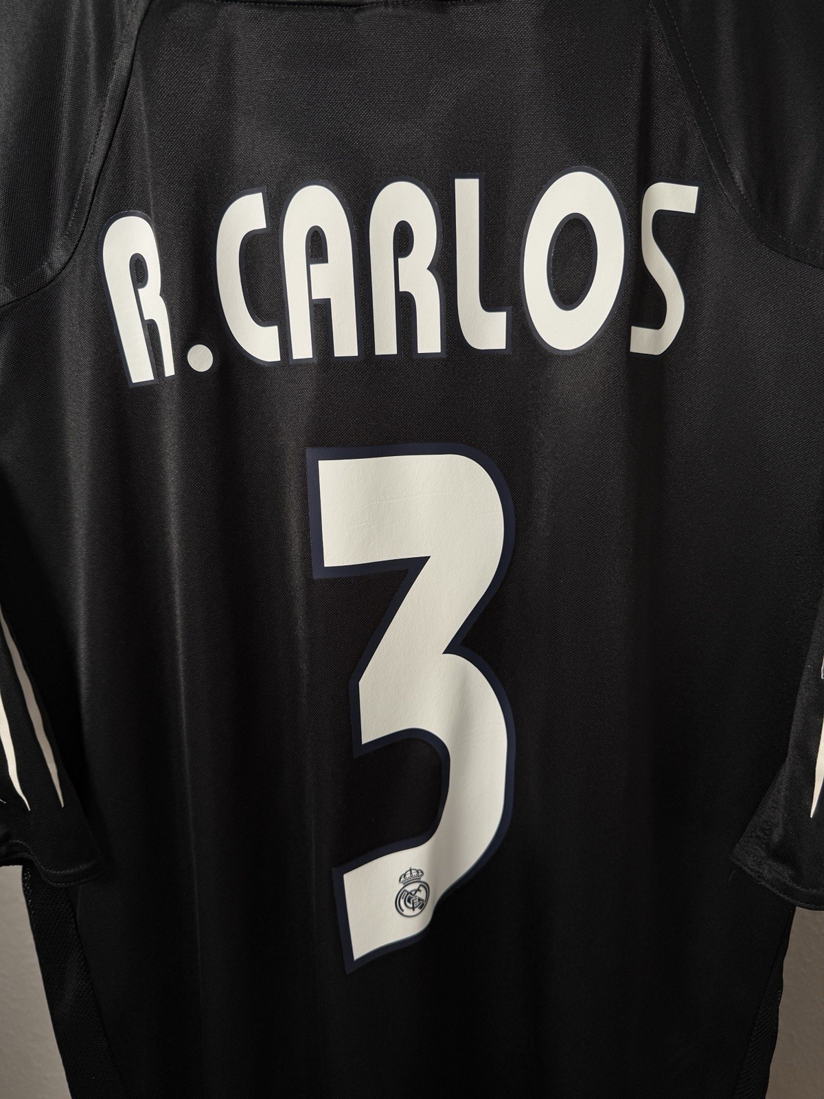 REAL MADRID 2004/05 AWAY JERSEY – ROBERTO CARLOS #3 – ADIDAS (2XL)