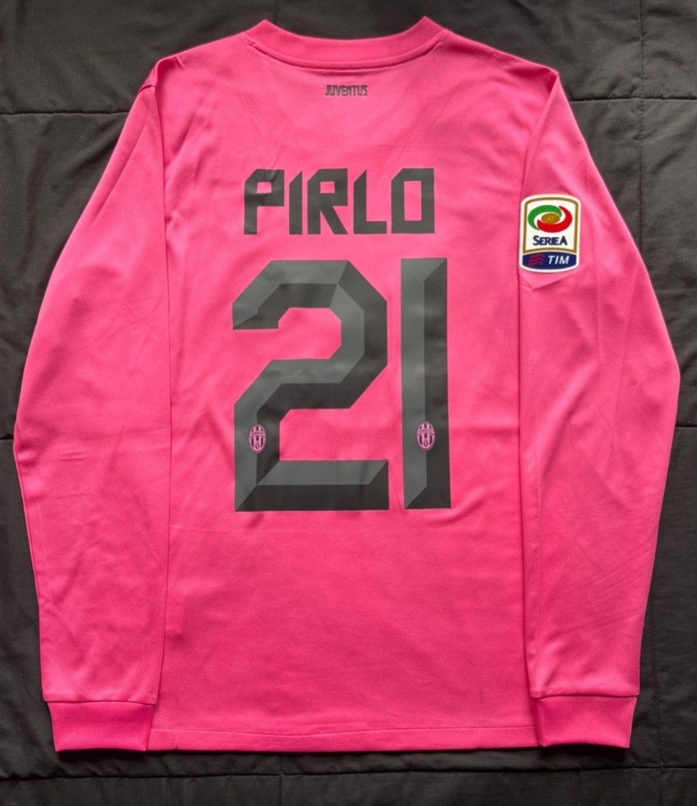 Pirlo#21 Small 2011/2012 Retro Jersey Italy Soccer Football Pink Away Longsleeve