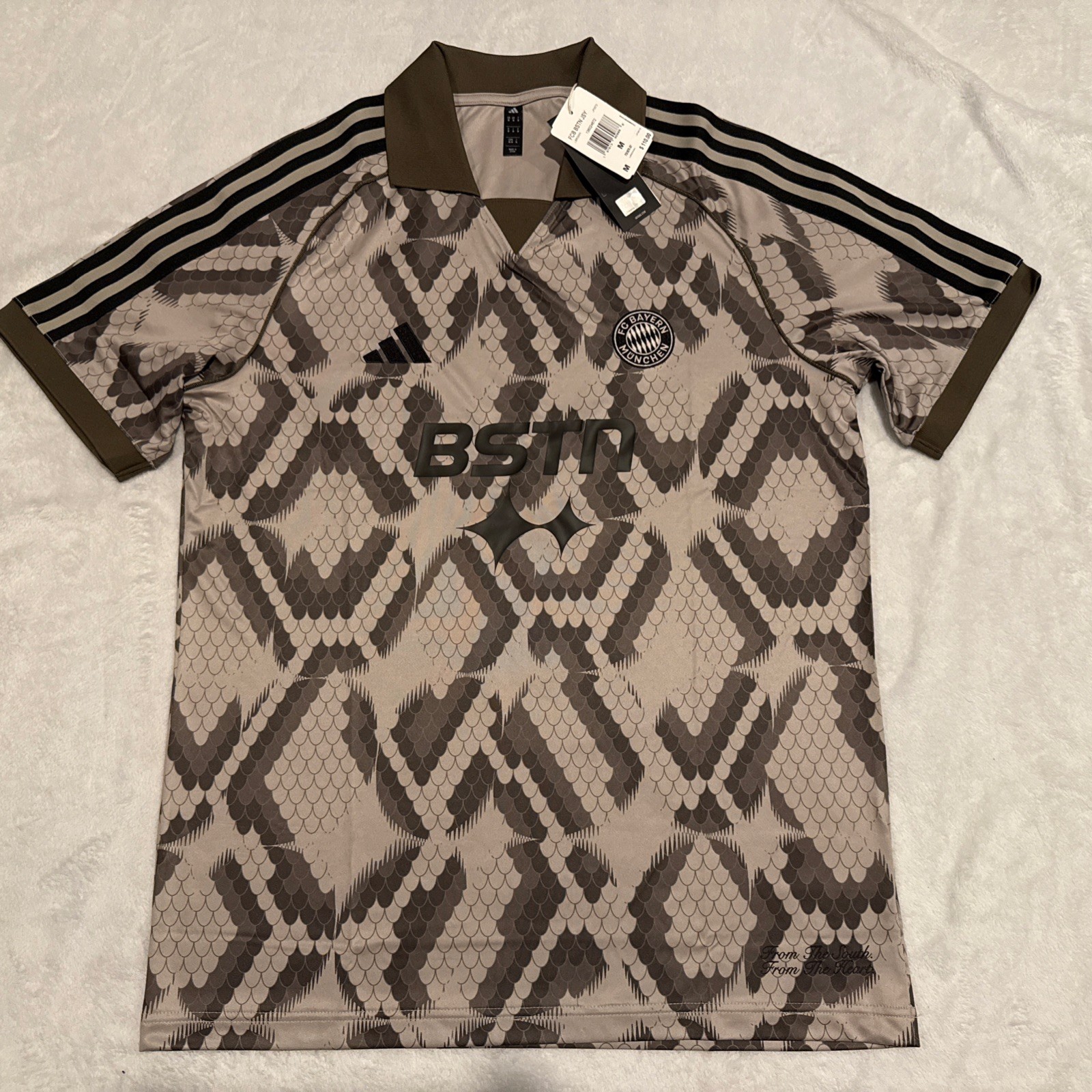 2024-25 Men’s Adidas Bayern Munich BSTN Brown Soccer Jersey Medium M Germany