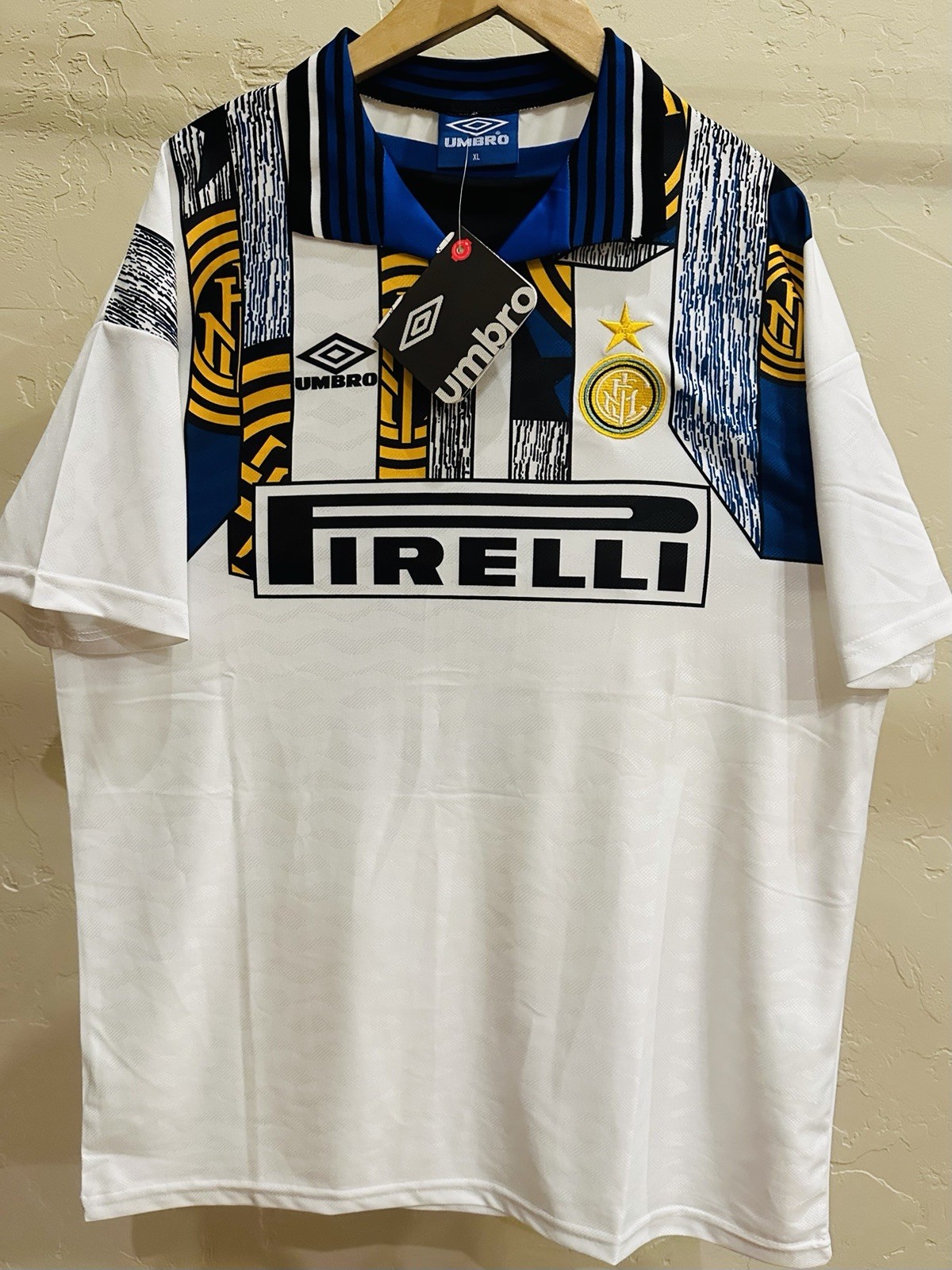 Roberto Carlos Inter Milan 1995/96 SerieA White Away Kit