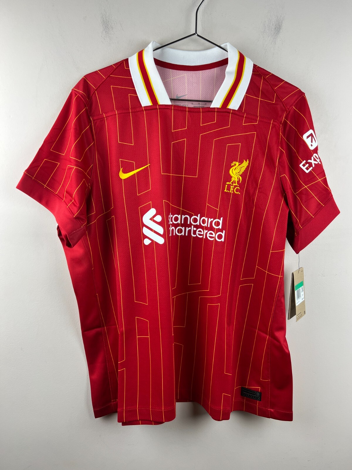 Nike Liverpool FC 2024 Women’s Home Jersey Red Size XL FN8987-688 New w/ Tags