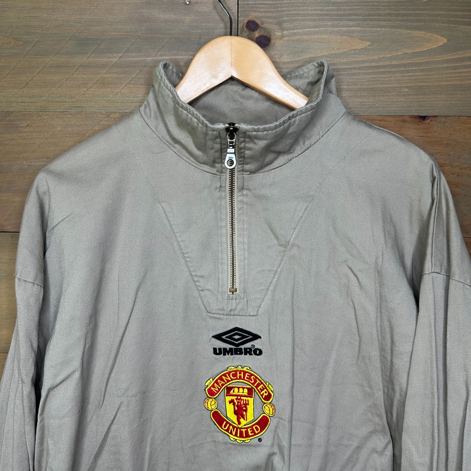 Vintage Umbro Manchester United 1/4 Zip Pullover Jacket Mens XL Beige Tan