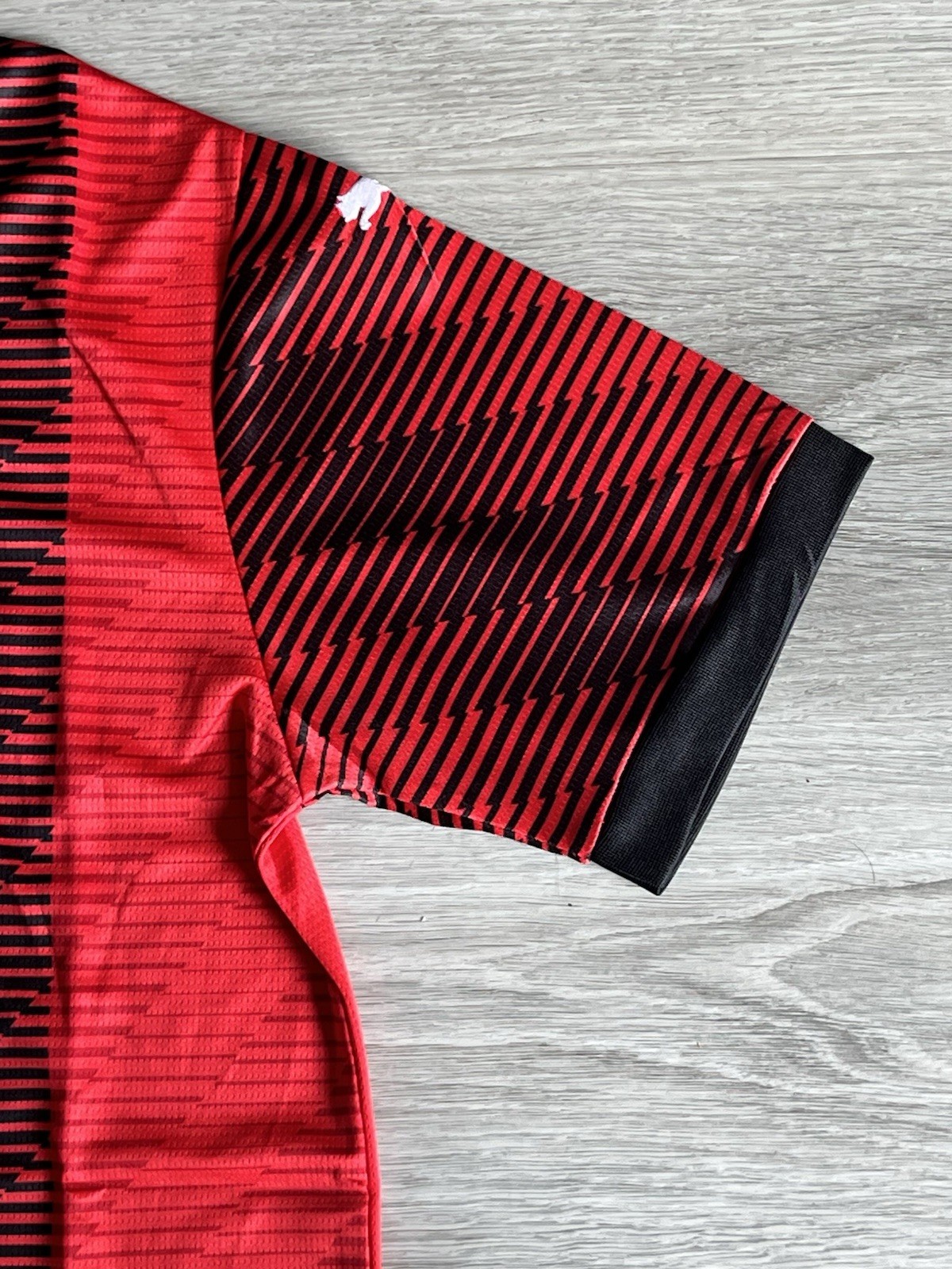 Size Small – 2023-24 AC Milan PUMA Home Jersey Fan Wear