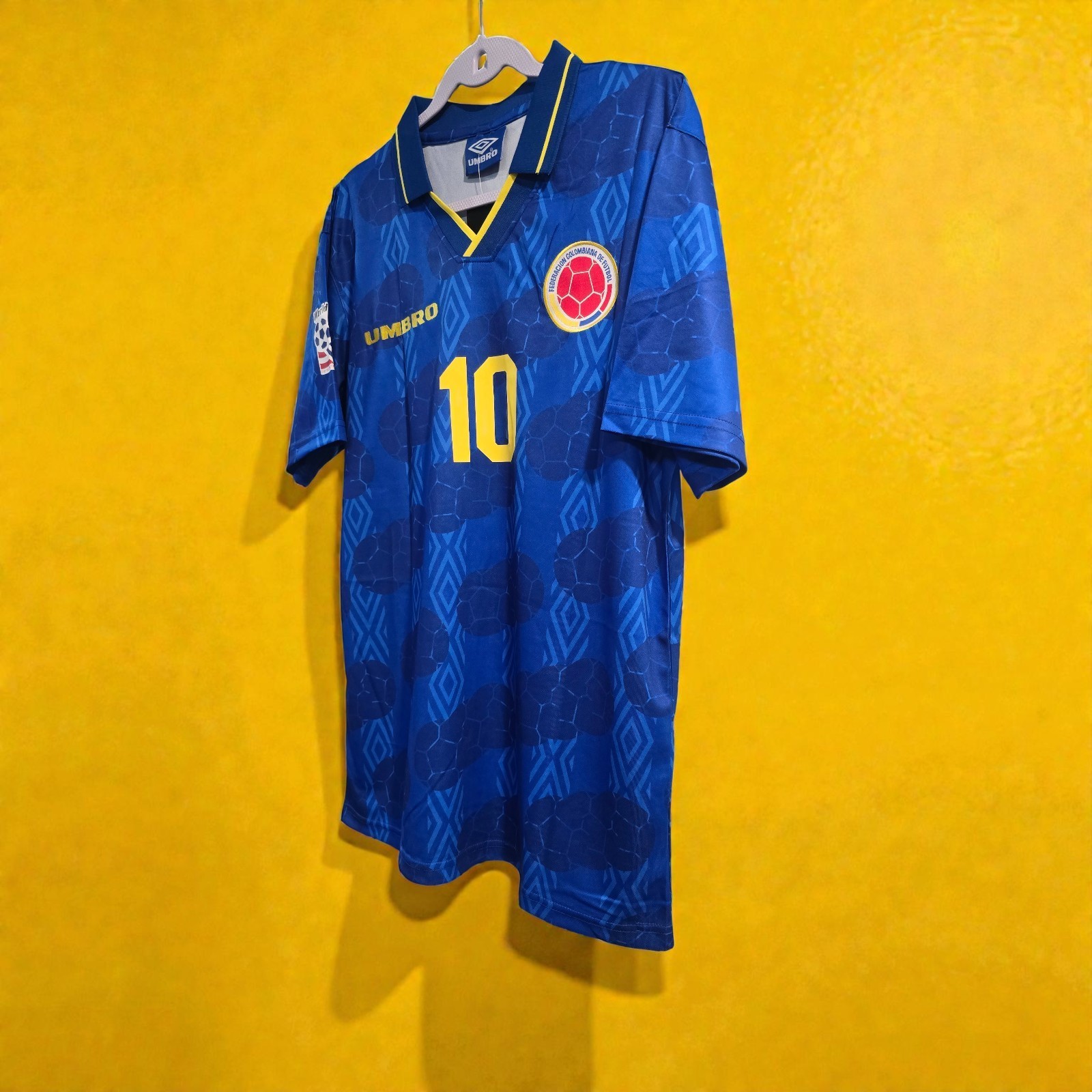 COLOMBIA Away World Cup 1994 – Retro – Soccer – VELDERRAMA – 2XL (Run Small)