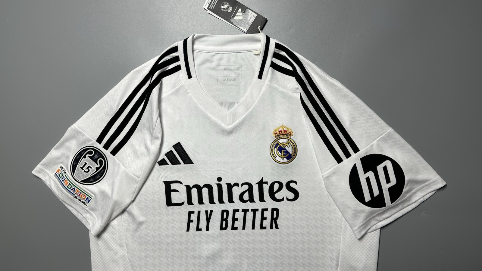 REAL MADRID ADIDAS 2024/2025 FOOTBALL HOME JERSEY #5 BELLINGHAM SIZE “L” IU5011