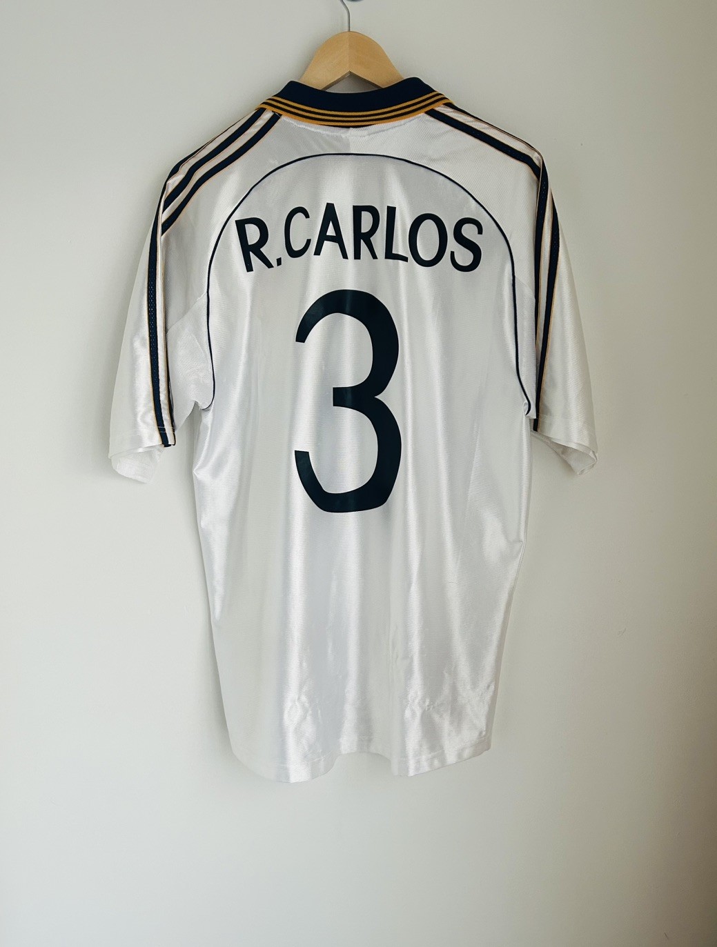 Real Madrid Roberto Carlos 1998/99 Authentic Adidas Jersey Size Medium