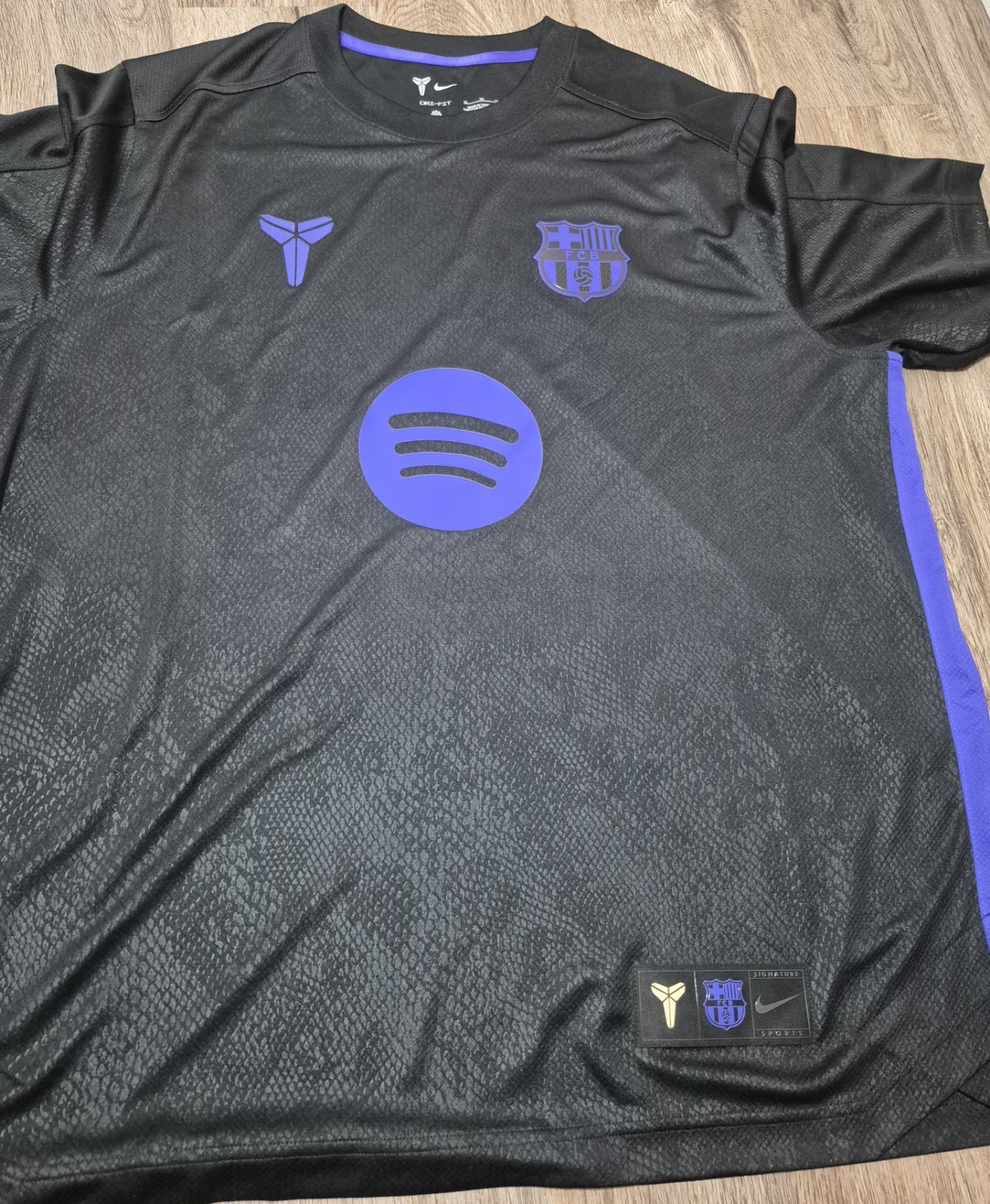FC Barcelona x Kobe Away Training Kit 25/26 Men’s Size XLarge New IM7853-011 NWT