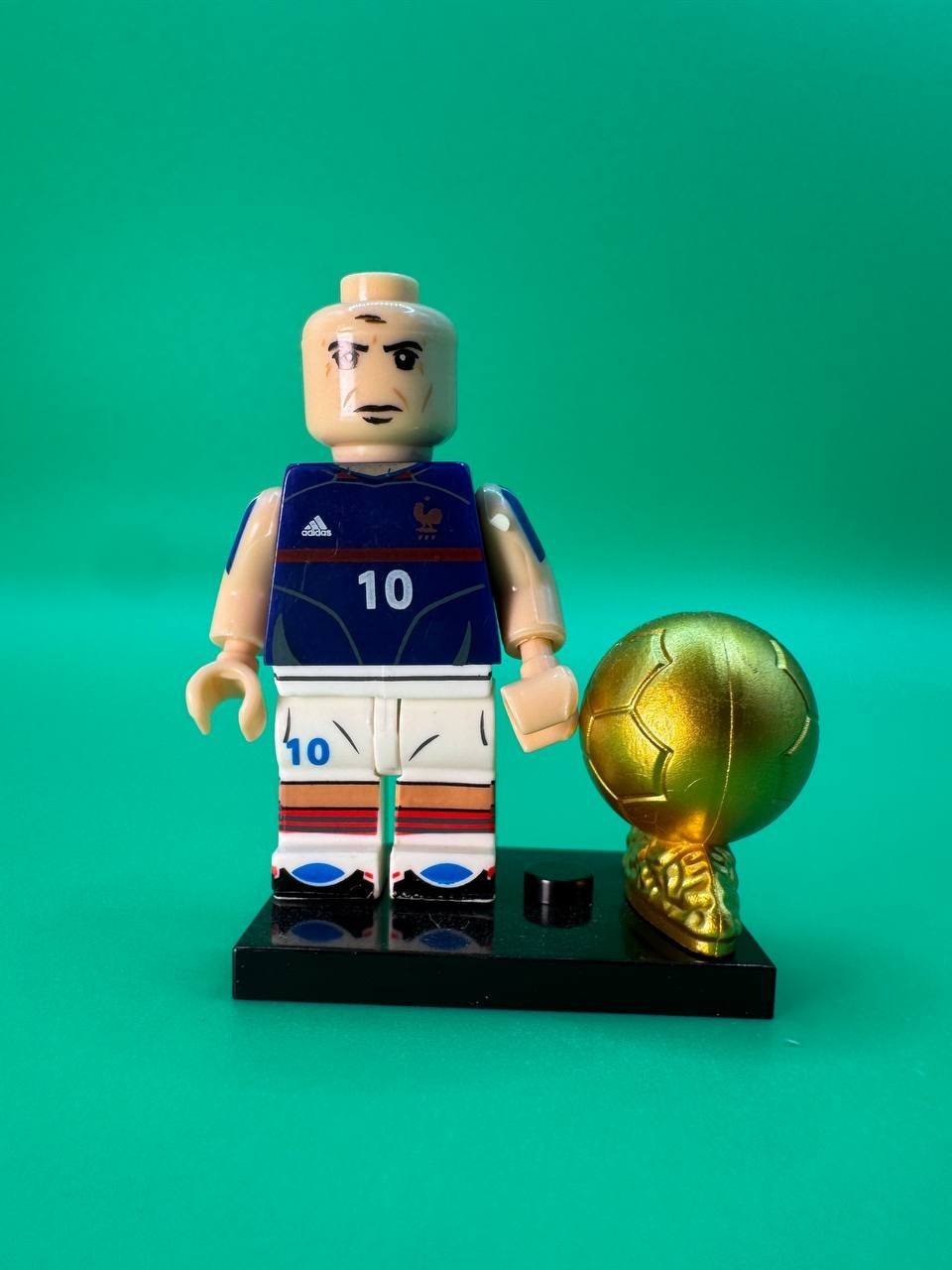 Zinedine Zidane COLLECTABLE MINI FIGURE France