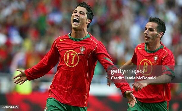 PORTUGAL HOME 2004 – FOOTBALL SOCCER – C. RONALDO # 17 – XL (Run Small) Retro