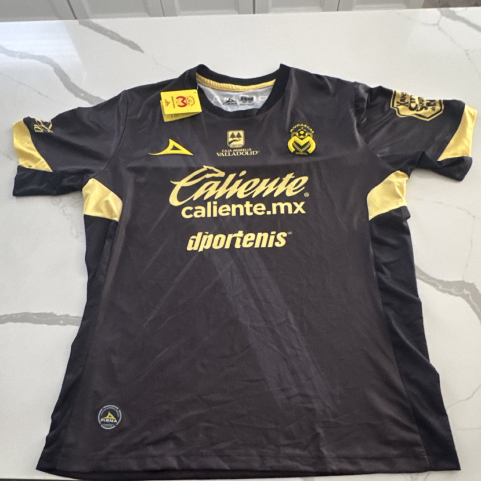 Monarcas jersey not used